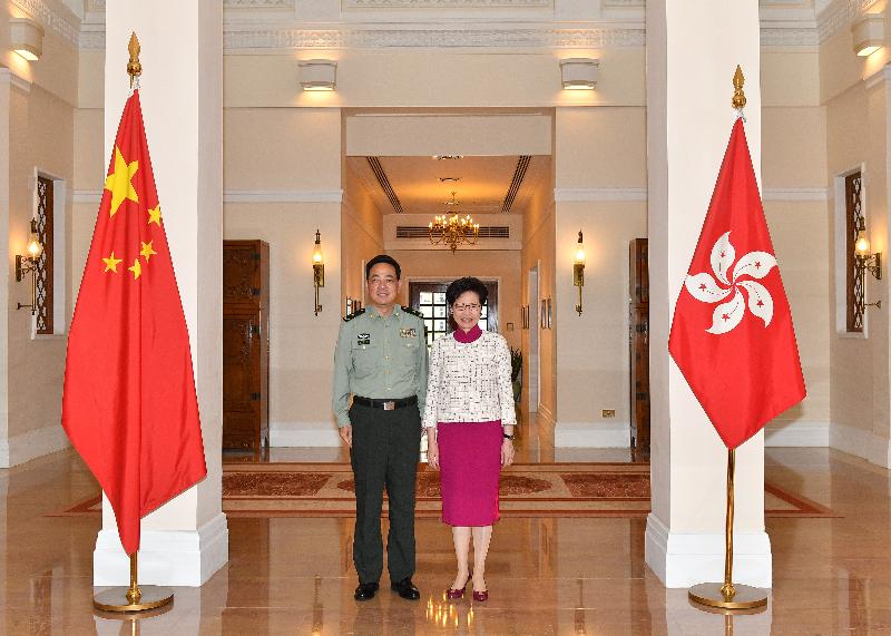 The Chief Executive, Mrs Carrie Lam (right), meets the Commander-in-chief of the Chinese People's Liberation Army Hong Kong Garrison, Major General Chen Daoxiang (left), at Government House this afternoon (April 17).