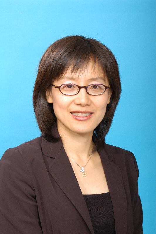 Miss Agnes Wong Tin-yu, Director-General of Communications, will take up the post of Director of Marine on May 14, 2019. 