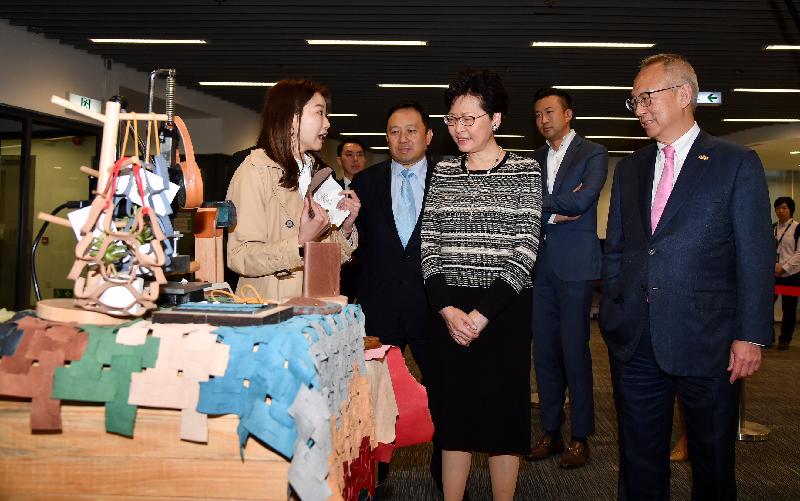 The Chief Executive, Mrs Carrie Lam, attended the Opening Ceremony of the Technological and Higher Education Institute of Hong Kong Chai Wan Campus today (April 18). Photo shows Mrs Lam (centre) touring the campus facilities.