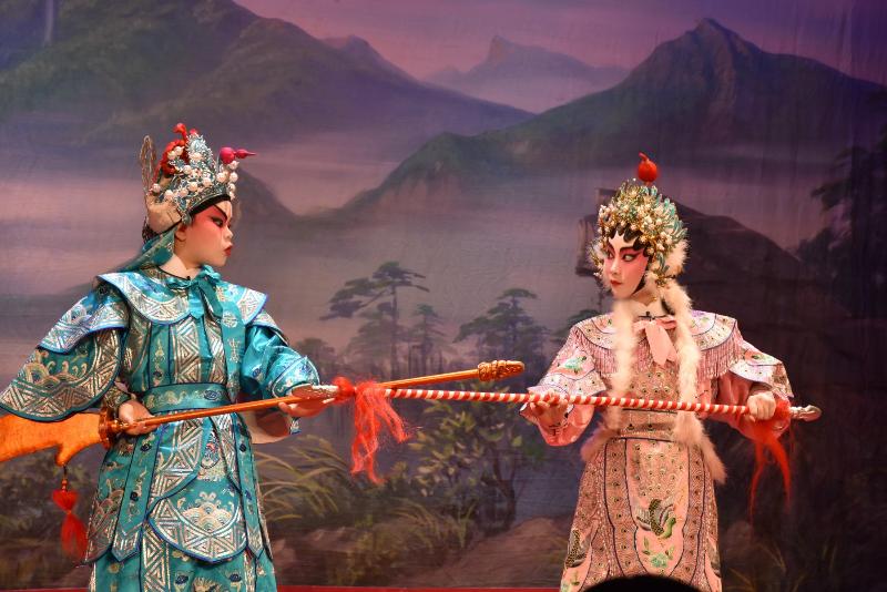 The Leisure and Cultural Services Department will present Tao Arts - Community Arts Scheme in Wan Chai District. The Scheme features two workshops from May to December organised by ArtsArea Management that are specially designed for children and young people, including a workshop on Cantonese opera for youngsters.