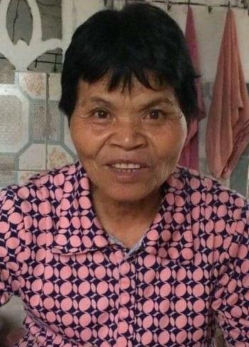 Huang Wanxiang, aged 63, is about 1.6 metres tall, 60 kilograms in weight and of medium build. She has a round face with yellow complexion and short black hair. She was last seen wearing a light-coloured long-sleeved shirt, black trousers, black shoes, and carrying a black shoulder bag.

