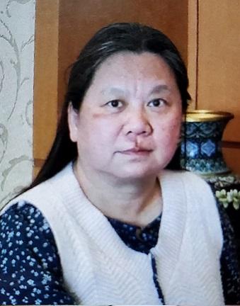 Yeung Pui-fun, aged 56, is about 1.5 metres tall, 80 kilograms in weight and of fat build. She has a round face with yellow complexion and long black hair. She was last seen wearing a white short-sleeved shirt and white shorts.