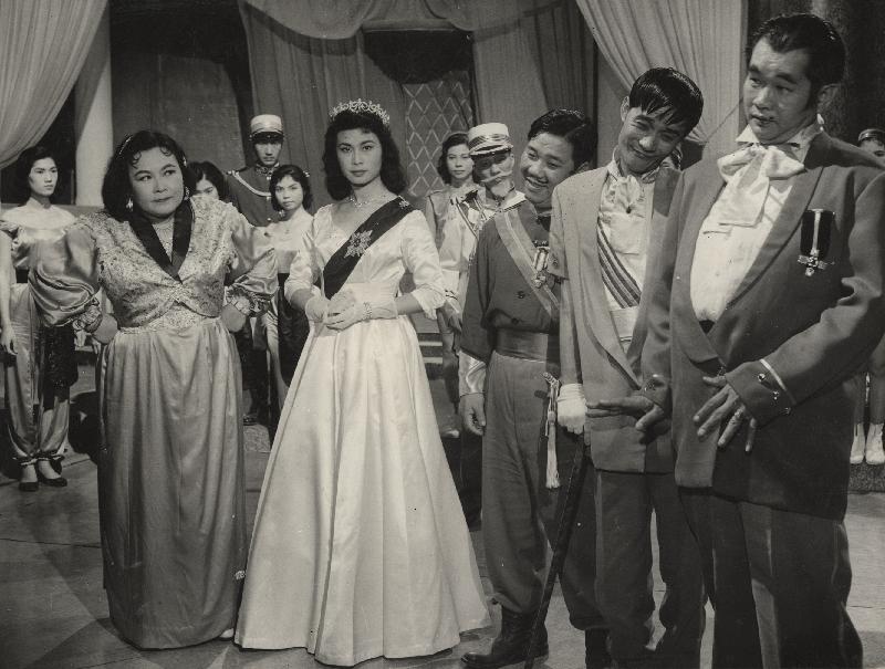 The Hong Kong Film Archive of the Leisure and Cultural Services Department will present the programme "Law Yim-hing, Ambassador of Alluring Beauty" in the "Morning Matinee" series, screening 13 of Law's films to showcase her screen personas and acting styles. Photo shows a film still of "My Kingdom for a Husband" (1957). 