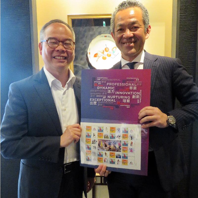 The Secretary for Home Affairs, Mr Lau Kong-wah, continued his visit to Japan in Tokyo today (May 24). Photo shows Mr Lau meeting with the General Secretary and CEO of the Japan Football Association, Mr Kiyotaka Suhara, to learn more about Japan's football development. 