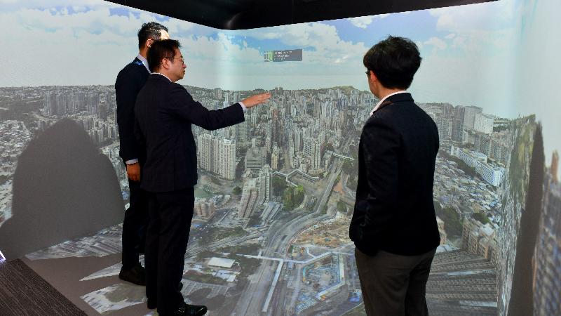 Photo shows the 4D Immersive CAVE System which is being displayed at the Smart Government Innovation Lab. Working together with the Hybrid Reality Platform, Building Information Modelling and 3D maps, the system can simulate and visualise prototypes of smart city technologies, and is being tested by the Lands Department and Architectural Services Department.