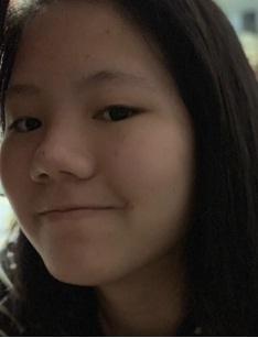 Lee Man-hei, aged 15, is about 1.54 metres tall, 54 kilograms in weight and of normal build. She has a pointed face with yellow complexion and long straight black hair. She was last seen wearing a light green school uniform and black shoes.