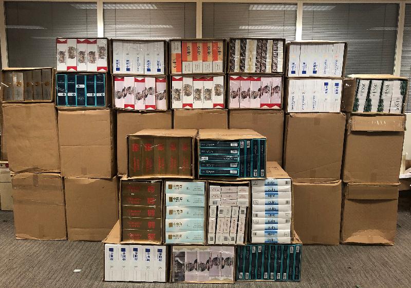 Hong Kong Customs yesterday (June 14) seized about 600 000 suspected illicit cigarettes with an estimated market value of about $1.6 million and a duty potential of about $1.2 million in Kwai Chung.