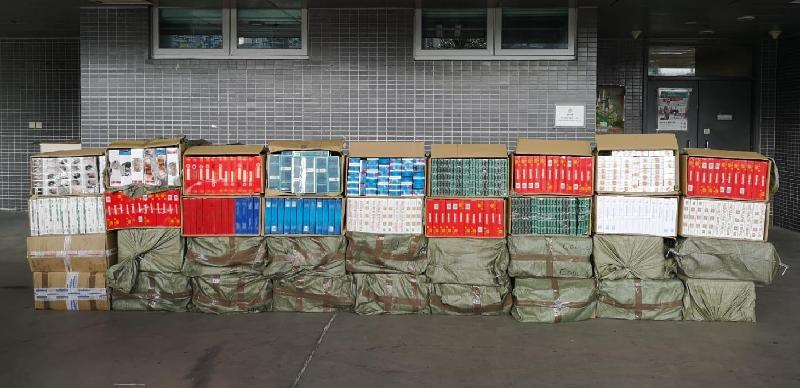 Hong Kong Customs yesterday (July 5) seized about 600 000 suspected illicit cigarettes with an estimated market value of about $1.6 million and a duty potential of about $1.1 million at Shenzhen Bay Control Point.