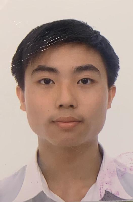Kwok Chak-tong is about 1.68 metres tall, 59 kilograms in weight and of medium build. He has a square face with yellow complexion and short black hair. He was last seen wearing a blue short-sleeved shirt, dark yellow trousers and blue sports shoes.