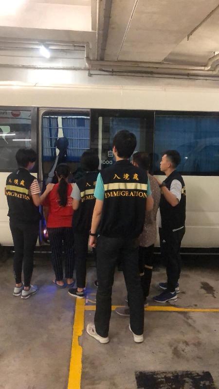 The Immigration Department mounted a territory-wide anti-illegal worker operation codenamed "Twilight" from July 22 to 25. Photo shows illegal workers arrested during the operation.