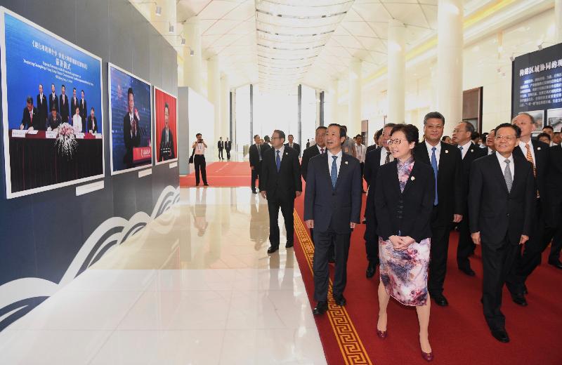 The Chief Executive, Mrs Carrie Lam (front row, second right), attends the 2019 Pan-Pearl River Delta Regional Co-operation Chief Executive Joint Conference in Nanning today (September 6).