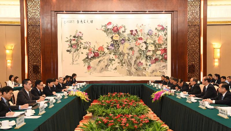 The Chief Executive, Mrs Carrie Lam (fourth left), had a bilateral meeting with the Secretary of the CPC Guangxi Zhuang Autonomous Region Committee, Mr Lu Xinshe (third right), while attending the 2019 Pan-Pearl River Delta Regional Co-operation Chief Executive Joint Conference in Nanning today (September 6). With Mrs Lam are the Secretary for Constitutional and Mainland Affairs, Mr Patrick Nip (third left); the Director of the Chief Executive's Office, Mr Chan Kwok-ki (fifth left); the Under Secretary for Commerce and Economic Development, Dr Bernard Chan (second left); and the Under Secretary for Transport and Housing, Dr Raymond So Wai-man (sixth left).