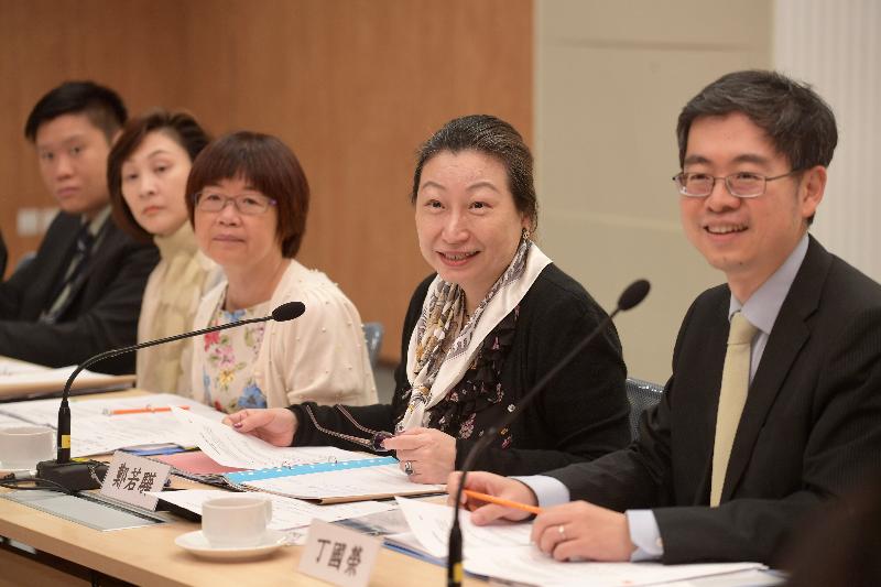 The Department of Justice together with the Department of Justice of Guangdong Province and the Office of the Secretary for Administration and Justice of the Macao Special Administrative Region held the first Guangdong-Hong Kong-Macao Bay Area Legal Departments Joint Conference in Hong Kong this morning (September 12). Photo shows the Secretary for Justice, Ms Teresa Cheng, SC (second right), delivering opening remarks at the Joint Conference.