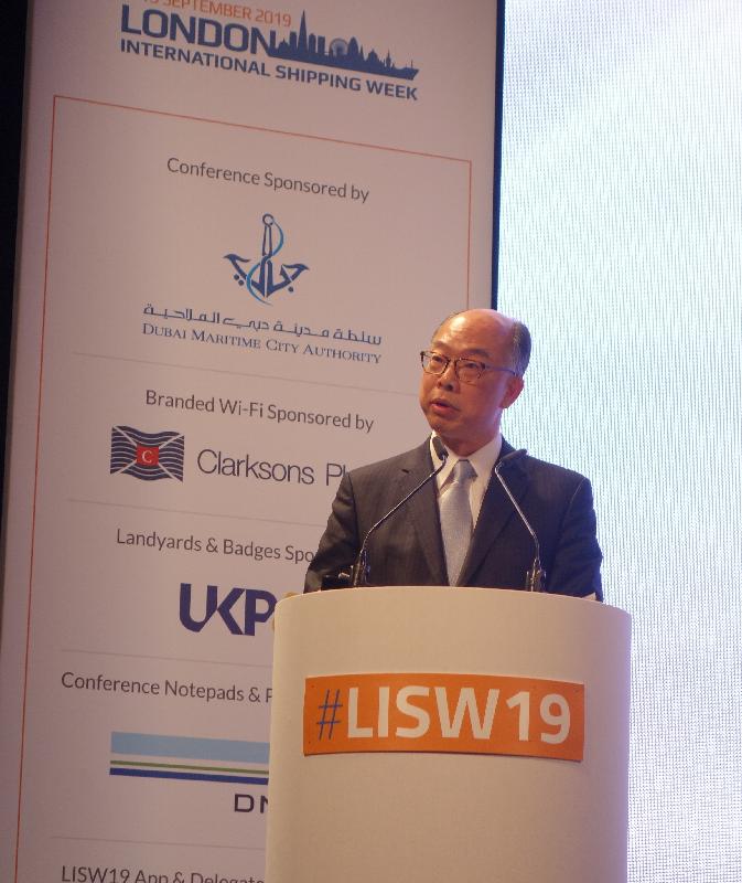 The Secretary for Transport and Housing and Chairman of the Hong Kong Maritime and Port Board (HKMPB), Mr Frank Chan Fan, together with members of the HKMPB and representatives of the maritime industry, attended the London International Shipping Week Conference in London, the United Kingdom, today (September 12, London time). Photo shows Mr Chan delivering a keynote speech at a plenary session of the conference.
