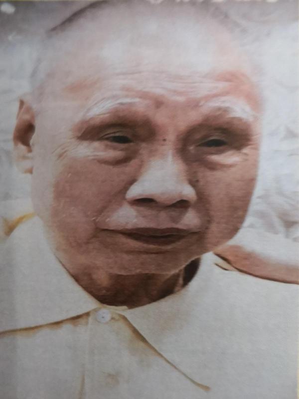 Pang Tim, aged 86, is about 1.6 metres tall, 59 kilograms in weight and of medium build. He has a round face with yellow complexion and short white hair. He was last seen wearing a grey short-sleeved shirt, black shorts and a pair of black and white sport shoes.