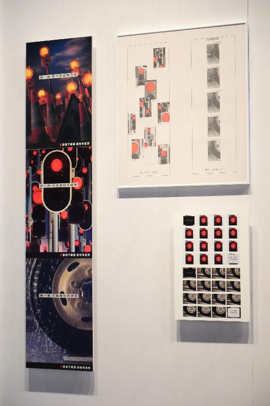 「時間的見證／又一山人 X 黃炳培／四十年創意展」今日（十一月九日）在香港文化博物館舉行開幕禮。圖示設計師黃炳培一九九一年的廣告創作作品──《紅燈》。 