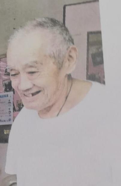 Lau San-yee, aged 73, is about 1.7 metres tall, 65 kilograms in weight and of fat build. He has a round face with yellow complexion and short white hair. He was last seen wearing a black jacket, black T-shirt, grey sports trousers and brown leather shoes.