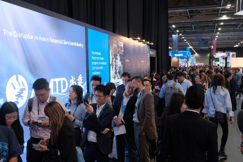 Hong Kong Fintech Week drew more than 12 000 attendees from over 60 economies.