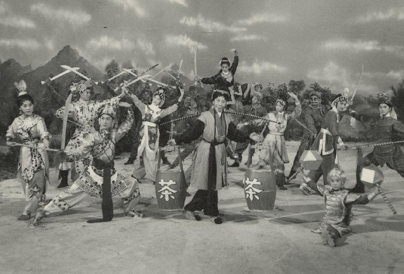 "Cantonese Opera Gems@North District Town Hall", presented by the Hong Kong Film Archive of the Leisure and Cultural Services Department, will show 12 Cantonese opera film classics from February 15 to March 22 at the Auditorium of North District Town Hall. Photo shows a film still of "The Capture of the Evil Demons" (1962).