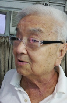 91-year-old Au Hing is about 1.8 metres tall, 80 kilograms in weight and of fat build. He has a square face with yellow complexion and short white hair. He was last seen wearing a blue jacket, black trousers and black sneakers.