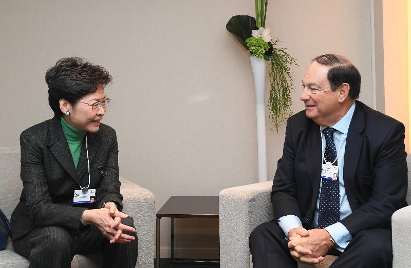 The Chief Executive, Mrs Carrie Lam, continued to attend the World Economic Forum Annual Meeting in Davos, Switzerland, today (January 22, Davos time). Photo shows Mrs Lam (left) meeting with the Chairman of Prudential, Mr Paul Manduca (right).
