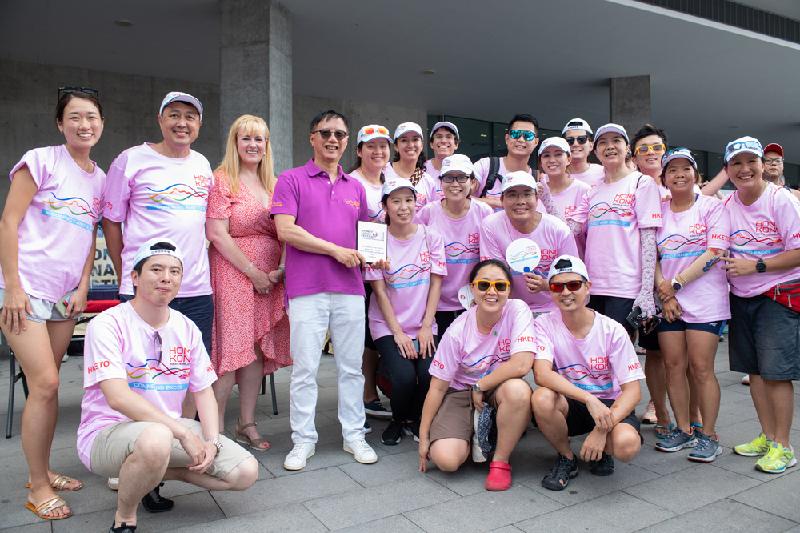 The Hong Kong Economic and Trade Office, Sydney (HKETO) participated in the Sydney Lunar Festival Dragon Boat Races in Darling Harbour, Sydney, Australia, on February 1 and 2. The Hong Kong Team organised by the HKETO won the City of Sydney Sponsors Cup in the Social Category races on February 2.