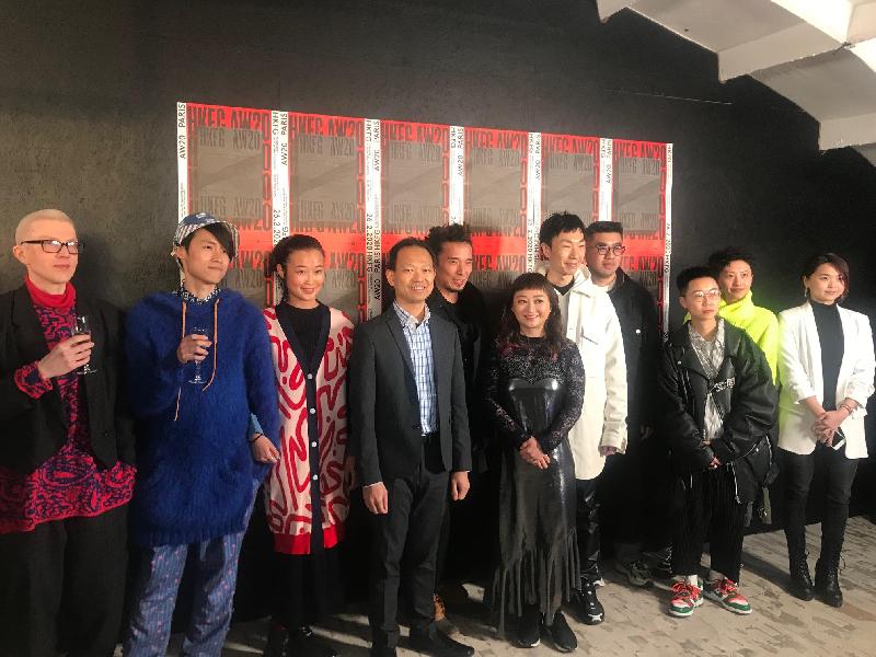 The Acting Deputy Representative of the Hong Kong Economic and Trade Office in Brussels (HKETO, Brussels), Mr Paul Leung (fourth left), and the Chairlady of the Fashion Farm Foundation, Ms Edith Law (sixth left), are pictured with Hong Kong designers at a reception hosted by HKETO, Brussels at Paris Fashion Week on February 26 (Paris time). 