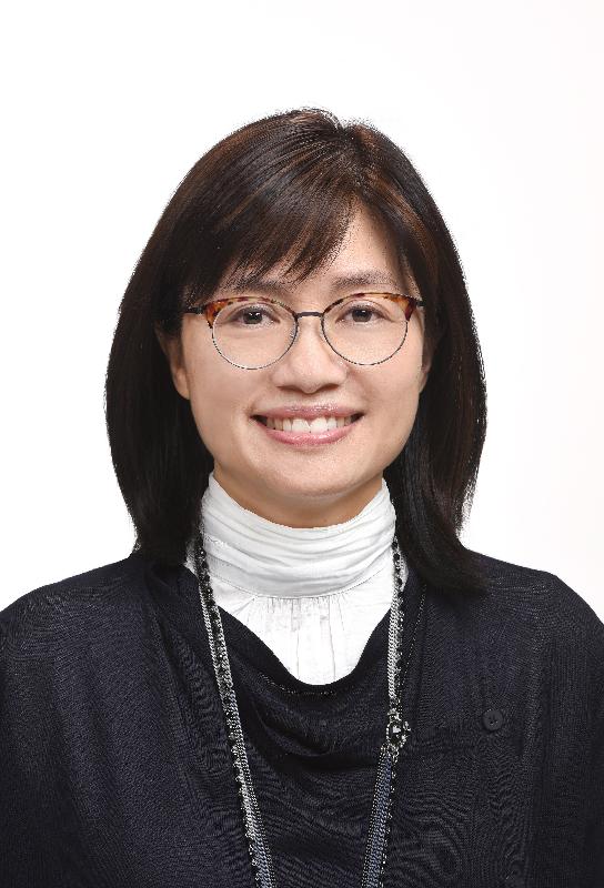 Ms Elizabeth Tse Man-yee, Permanent Secretary for Food and Health (Health), will commence her pre-retirement leave after 36 years of service with the Government.

