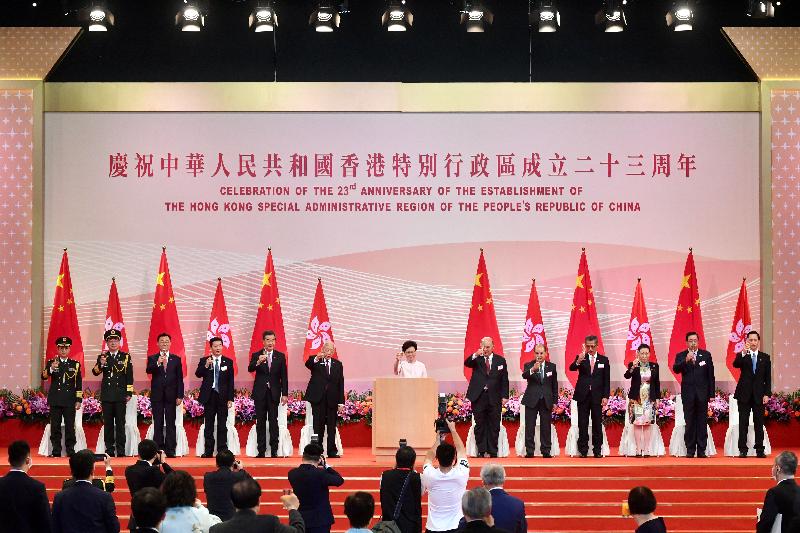 The Chief Executive, Mrs Carrie Lam, together with Principal Officials and guests, attended the reception for the 23rd anniversary of the establishment of the Hong Kong Special Administrative Region (HKSAR) at the Hong Kong Convention and Exhibition Centre this morning (July 1). Photo shows (from left) the Political Commissar of the Chinese People's Liberation Army Hong Kong Garrison, Mr Cai Yongzhong; the Commander-in-chief of the Chinese People's Liberation Army Hong Kong Garrison, Mr Chen Daoxiang; the Commissioner of the Ministry of Foreign Affairs of the People's Republic of China in the HKSAR, Mr Xie Feng; the Director of the Liaison Office of the Central People's Government in the HKSAR, Mr Luo Huining; Vice-Chairman of the National Committee of the Chinese People's Political Consultative Conference (CPPCC) Mr C Y Leung; Vice-Chairman of the National Committee of the CPPCC Mr Tung Chee Hwa; Mrs Lam; the Chief Justice of the Court of Final Appeal, Mr Geoffrey Ma Tao-li; the Chief Secretary for Administration, Mr Matthew Cheung Kin-chung; the Financial Secretary, Mr Paul Chan; the Secretary for Justice, Ms Teresa Cheng, SC; the President of the Legislative Council, Mr Andrew Leung; and the Convenor of the Non-official Members of the Executive Council, Mr Bernard Chan, proposing a toast.
