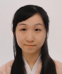 Agnes Ng, aged 23, is about 1.7 metres tall, 58 kilograms in weight and of medium build. She has a pointed face with yellow complexion and long black hair. She was last seen wearing a white long-sleeved shirt, white trousers and pink shoes.