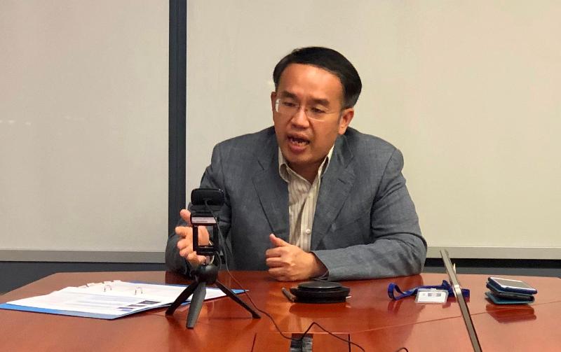 The Secretary for Financial Services and Treasury, Mr Christopher Hui, speaks at the webinar jointly hosted by the Hong Kong Economic and Trade Office (Toronto) and the Hong Kong-Canada Business Association (HKCBA) on July 24 (Toronto time).