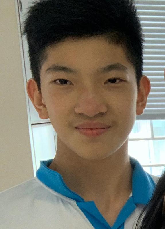 Fung Ka-tsun, aged 14, is about 1.75 metres tall, 55 kilograms in weight and of thin build. He has a pointed face with yellow complexion and short black hair. He was last seen wearing a red long-sleeved hoodie, dark blue jeans, black sports shoes and carrying a black bag.