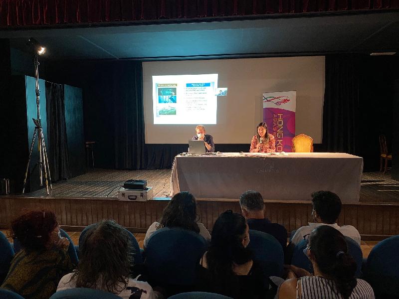 At a business seminar held in Tricase, Italy, on September 1 (Tricase time), the Deputy Representative of the Hong Kong Economic and Trade Office in Brussels, Miss Fiona Chau (right), promoted Hong Kong’s strong fundamentals and unique advantages to act as the gateway for Italian companies to enter the Mainland and Asian markets.