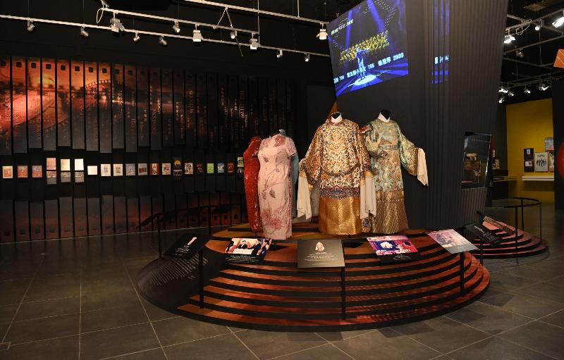 The exhibition entitled "Hand-in-Hand for Benevolence - Tung Wah's Fundraising Culture and Social Development" will open tomorrow (October 28) at the Hong Kong Heritage Museum. The exhibition reviews fundraising activities of the Tung Wah Group of Hospitals in various mediums over time. Picture shows selected costumes used in TV programmes for raising funds.