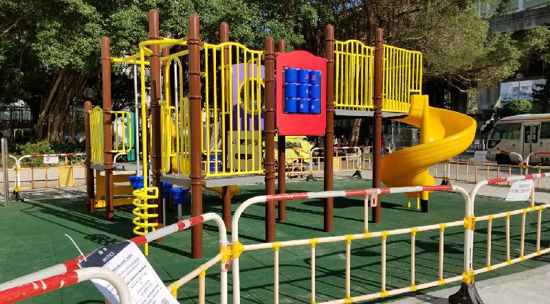 The Ombudsman, Ms Winnie Chiu, today (October 29) announced the result of a direct investigation on the maintenance and repair of play and fitness equipment in public rental housing estates managed by the Housing Department. 