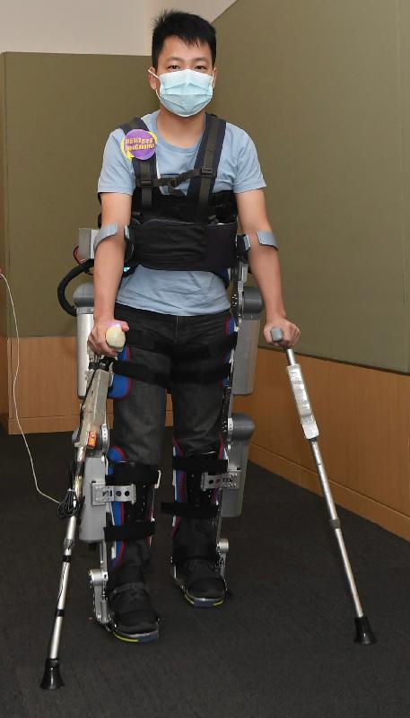 Virtual InnoCarnival 2020 will be held from December 23 to 31 to showcase a number of local innovations and research achievements. Picture shows the Wearable Exoskeleton for Motion Assistance developed by the Chinese University of Hong Kong. The innovation helps paralysed patients stand and walk, improving their health and quality of life.