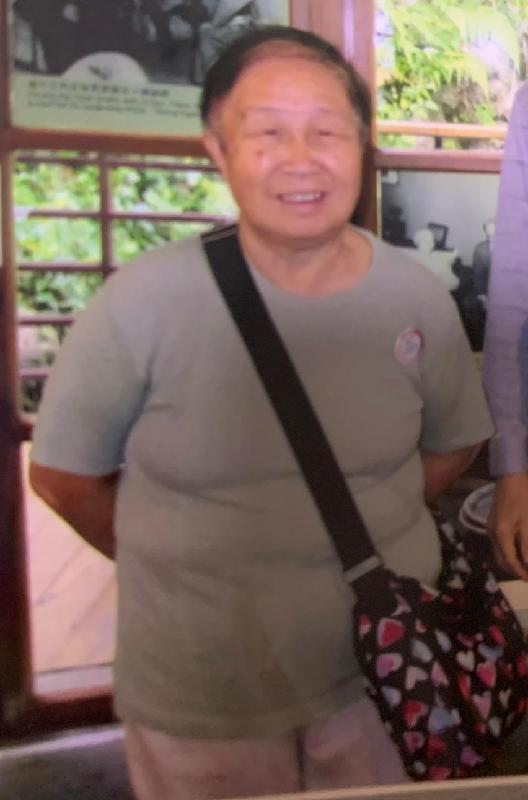 Liu Lai-chu, aged 71, is about 1.45 metres tall, 55 kilograms in weight and of fat build. She has a round face with yellow complexion and short greyish black hair. She was last seen wearing a green short-sleeved T-shirt, black trousers, light blue sports shoes, a silver watch on her left hand, and carrying a black shoulder bag with red heart pattern.