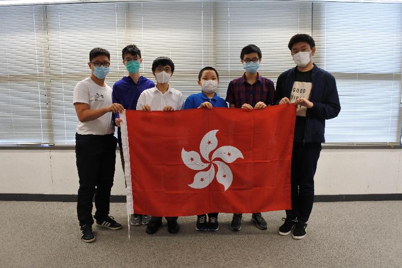 Six students representing Hong Kong attained excellent results at the 36th China Mathematical Olympiad held from November 24 to 25. They are (from left to right) Harris Leung, Timothy Yau, Hsieh Chong-ho, Chui Tsz-fung, Chu Cheuk-hei and Chan Tsz-hin.