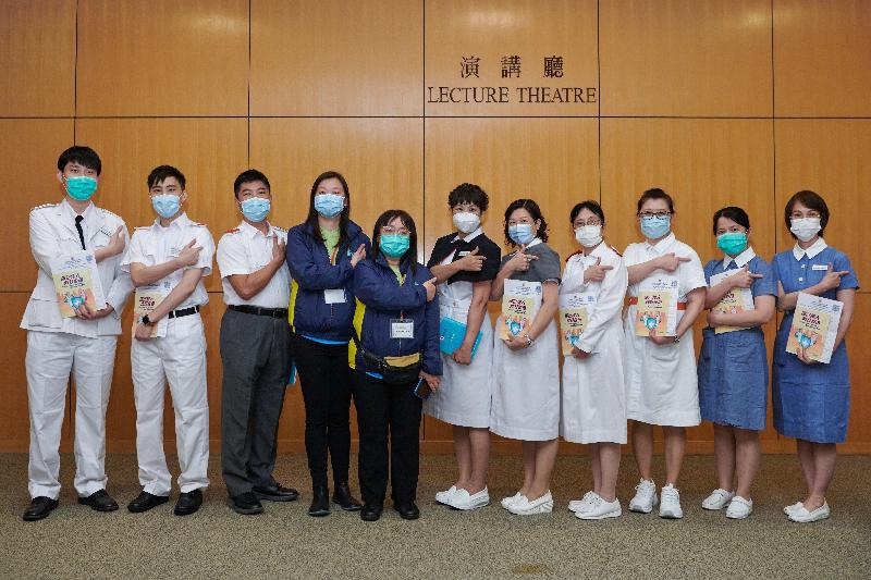 Healthcare workers, who are among the vaccination priority groups, today (February 23) received COVID-19 vaccination at the Community Vaccination Centre at the Exhibition Gallery of the Hong Kong Central Library in a bid to appeal through their actions to other people in the priority groups to get vaccinated early.
