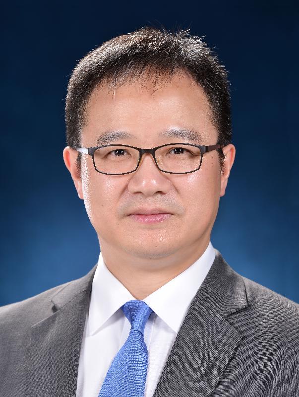 Mr Joe Wong Chi-cho, Commissioner for Tourism, will be seconded to the Ocean Park Corporation to take up the position of Chief Executive with effect from May 1, 2021, for about six months.