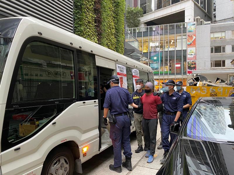 The Immigration Department mounted a series of territory-wide anti-illegal worker operations, including operations codenamed "Twilight" and "Rally" and joint operations with the Hong Kong Police Force codenamed "Champion" and "Powerplayer", from April 12 to yesterday (April 15). Photo shows suspected illegal workers arrested during the operations.