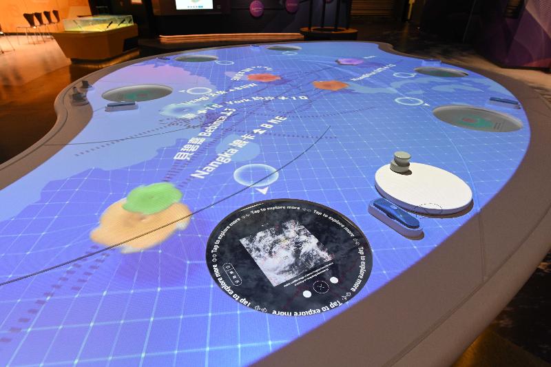 The Hong Kong Science Museum's new Earth Science Gallery will be open to the public from tomorrow (April 23). Picture shows an interactive exhibit introducing the science of typhoons.