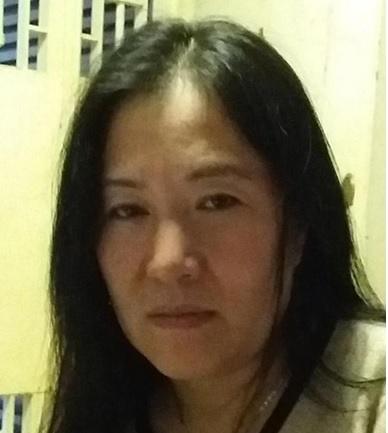 Wong Lily, aged 51, is about 1.64 metres tall, 70 kilograms in weight and of fat build. She has a long face with yellow complexion and long black hair. She was last seen wearing a grey T-shirt, black shorts, black slippers and carrying two black shoulder bags.