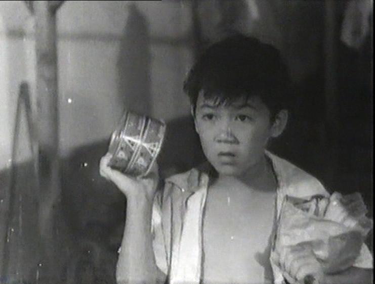 康乐及文化事务署香港电影资料馆的「影画早晨」节目，将以薛家燕及黎小田为主题，选映十七部二人的电影。图示《神童捉贼记》（1958）剧照。