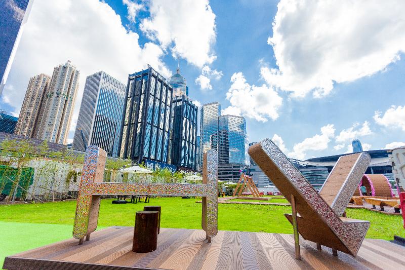 The HarbourChill, a themed harbourfront space located next to the Pierside Precinct of Wan Chai Ferry Pier, opened today (May 28). Photo shows one of the winning entries of the Harbourfront Public Furniture Competition - "Anamorphosis".