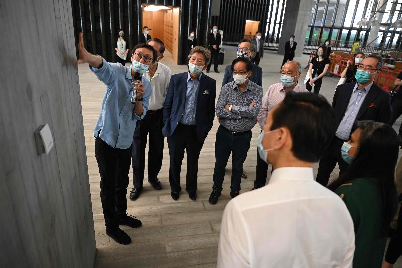 Non-official Members of the Executive Council (ExCo Non-official Members) today (June 3) visited the West Kowloon Cultural District to learn about its latest developments. Photo shows the ExCo Non-official Members, accompanied by the Chairman of the Board of the West Kowloon Cultural District Authority, Mr Henry Tang (first right), touring the M+ museum.
