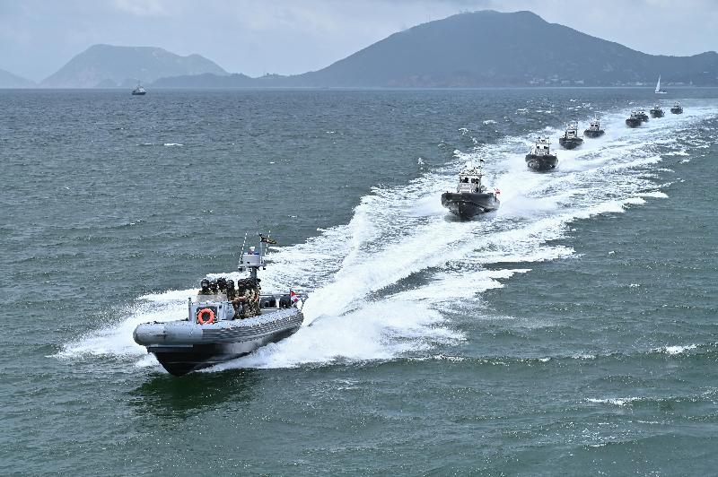 警务处水警总区今日（六月十八日）于西贡大庙湾启用十一艘新船。