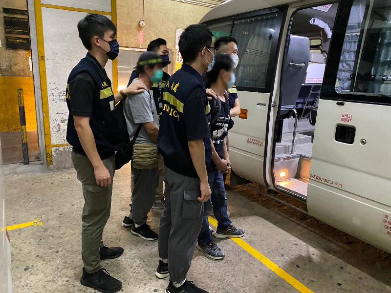 The Immigration Department mounted a series of territory-wide anti-illegal worker operations codenamed "Twilight" on July 26 and 28 and yesterday (July 29). Photo shows suspected illegal workers arrested during the operations. 