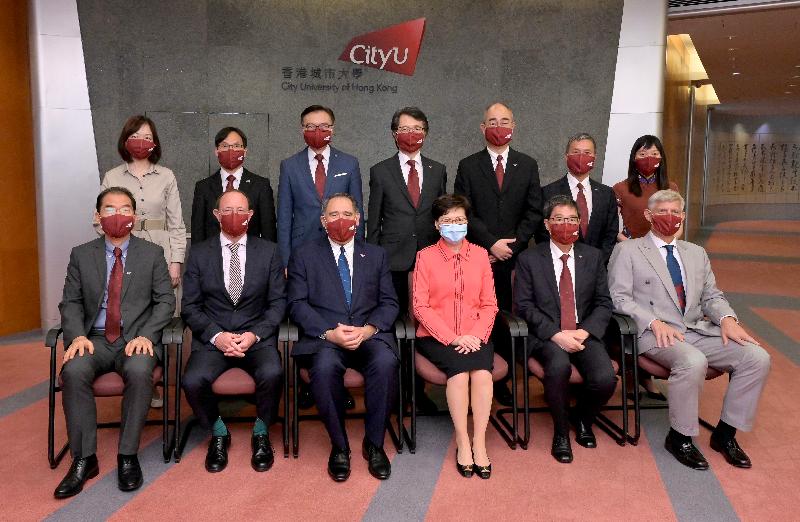 The Chief Executive, Mrs Carrie Lam, today (August 3) visited the City University of Hong Kong (CityU). Photo shows Mrs Lam (front row, third right) with the senior management of CityU.
