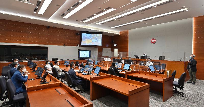 The Legislative Council Panel on Administration of Justice and Legal Services is given a demonstration on the application of technology in a newly refurbished mega courtroom at the West Kowloon Law Court Building today (August 20). 